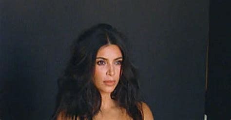 kim kardashian completely naked